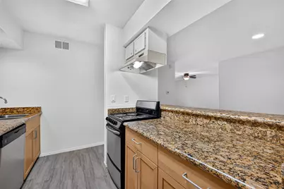 3131 Cummins Street #23, Houston, TX 77027 - Photo 16