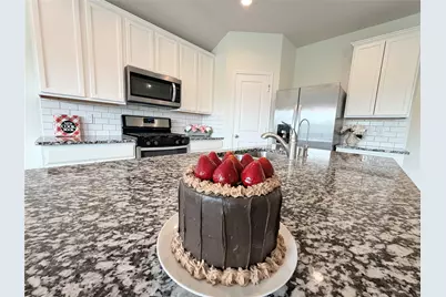 7410 Highland Chase Drive, Richmond, TX 77407 - Photo 4