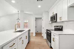 3110 Glade Springs Dr, Houston, TX 77339 - Photo 10