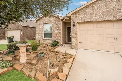 7615 Square Garden Lane, Conroe, TX 77304 - Photo 4