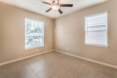 7615 Square Garden Lane, Conroe, TX 77304 - Photo 8