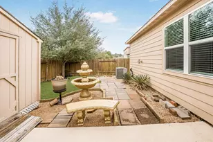 7615 Square Garden Ln, Conroe, TX 77304 - Photo 36