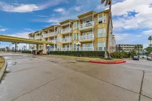 6300 Seawall Blvd, Galveston, TX 77551 - Photo 4
