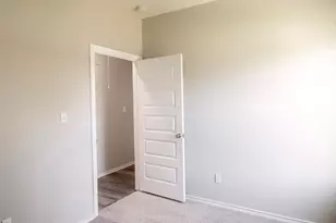 4817 Wylie St, Houston, TX 77026 - Photo 8