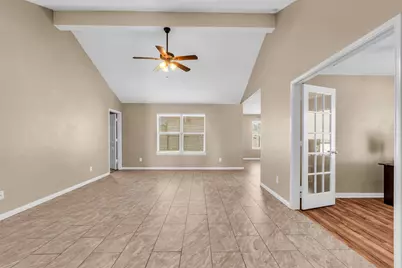 804 Indigo Springs Lane, La Marque, TX 77568 - Photo 14