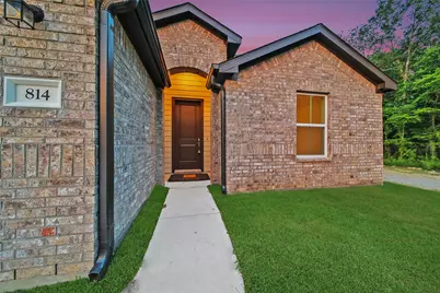 814 Scribe, New Caney, TX 77357 - Photo 2