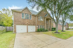 2206 Comal Springs Dr, Deer Park, TX 77536 - Photo 2