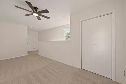 5830 Southlea Street, Houston, TX 77033 - Photo 24