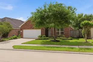 28535 Pleasant Forest Dr, Katy, TX 77494 - Photo 2