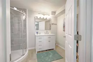 207 Hickory Dr, Sheridan, TX 77475 - Photo 20