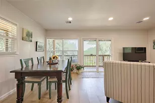 207 Hickory Dr, Sheridan, TX 77475 - Photo 6