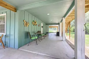 207 Hickory Dr, Sheridan, TX 77475 - Photo 16