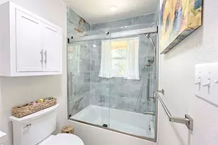 207 Hickory Dr, Sheridan, TX 77475 - Photo 12