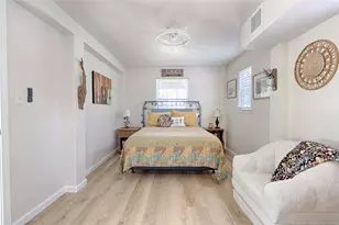 207 Hickory Dr, Sheridan, TX 77475 - Photo 18