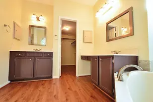 15410 Oak Lake Glen Dr, Sugar Land, TX 77498 - Photo 14