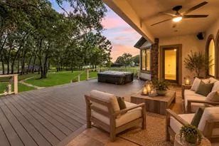 11410 Outpost Cove Dr, Willis, TX 77318 - Photo 32