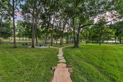 11410 Outpost Cove Drive, Willis, TX 77318 - Photo 40