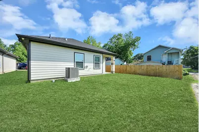 608 Miriam Street, Baytown, TX 77520 - Photo 38