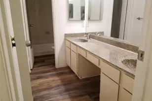 3100 Jeanetta St, Houston, TX 77063 - Photo 8