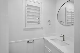 6423 Cindy Ln, Houston, TX 77008 - Photo 32