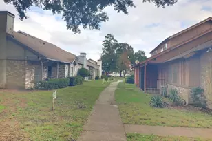 12335 W Village Dr, Houston, TX 77039 - Photo 20