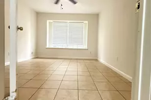 12335 W Village Dr, Houston, TX 77039 - Photo 14