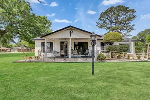 905 Bartlett Rd, Katy, TX 77493 - Photo 2