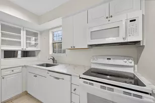 6201 Beverly Hill St, Houston, TX 77057 - Photo 12