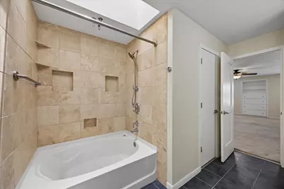 9850 Pagewood Lane #1507, Houston, TX 77042 - Photo 22
