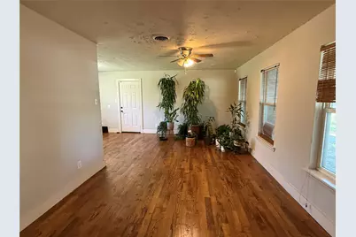 10317 Kelburn Drive, Houston, TX 77016 - Photo 10