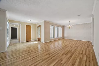 14907 Aspen Hills Drive, Houston, TX 77062 - Photo 10