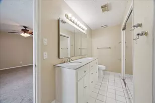 14907 Aspen Hills Dr, Houston, TX 77062 - Photo 20