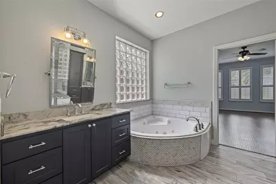 2422 Lansing Circle, Pearland, TX 77584 - Photo 28