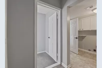 105 N Woodsway Street E, Conroe, TX 77301 - Photo 36