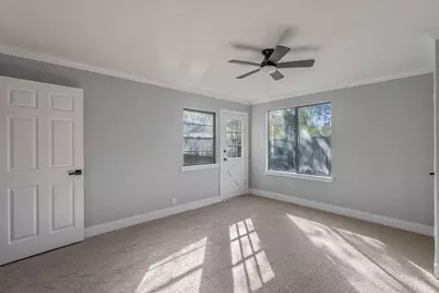 105 N Woodsway Street E, Conroe, TX 77301 - Photo 32