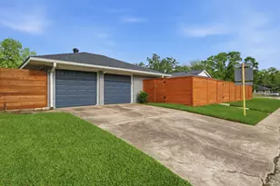 4801 Willowbend Blvd, Houston, TX 77035 - Photo 36