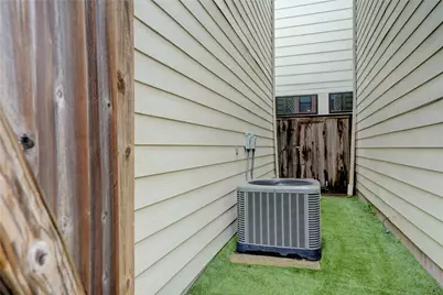 5911 Petty Street, Houston, TX 77007 - Photo 42