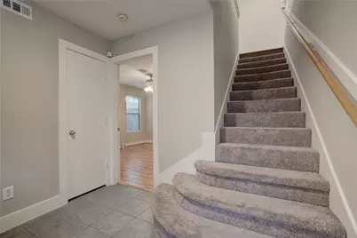 5911 Petty Street, Houston, TX 77007 - Photo 8