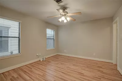 5911 Petty Street, Houston, TX 77007 - Photo 4