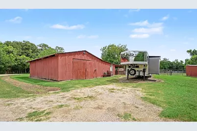 5526 Avenue F, Santa Fe, TX 77510 - Photo 2