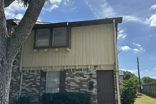 1519 S 8th St, La Porte, TX 77571 - Photo 1