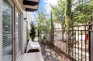 2406 Beall St, Houston, TX 77008 - Photo 20