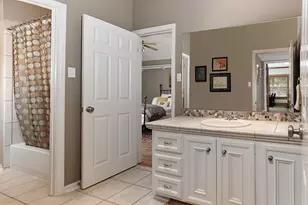 122 E Bracebridge Cir, The Woodlands, TX 77382 - Photo 28