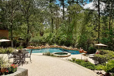 122 E Bracebridge Circle, The Woodlands, TX 77382 - Photo 20