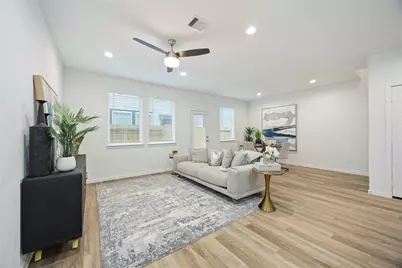 7718 Inwood Grove Lane, Houston, TX 77088 - Photo 6