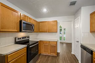 18401 Sunrise Oaks Ct, Montgomery, TX 77316 - Photo 16