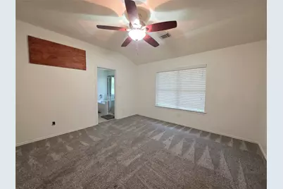 114 E Stedhill Loop, Conroe, TX 77384 - Photo 6