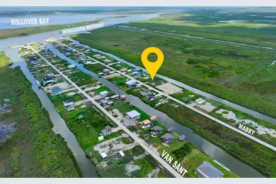 1392 Mabry Street, Gilchrist, TX 77617 - Photo 6