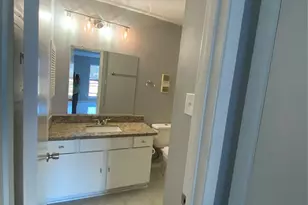 8431 Hearth Dr, Houston, TX 77054 - Photo 14