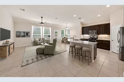 632 W Linnwood Drive, Woodbranch, TX 77357 - Photo 2